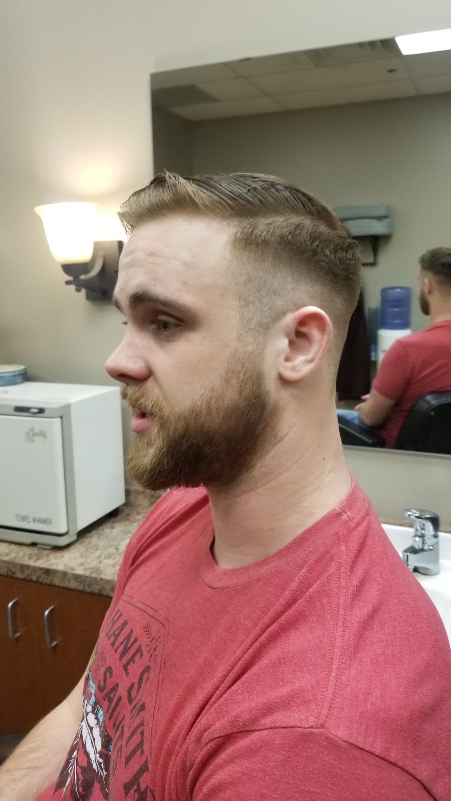 Jesses Barber Shop | 14 Shady Oak Rd, Hopkins, MN 55343, USA | Phone: (952) 933-9988