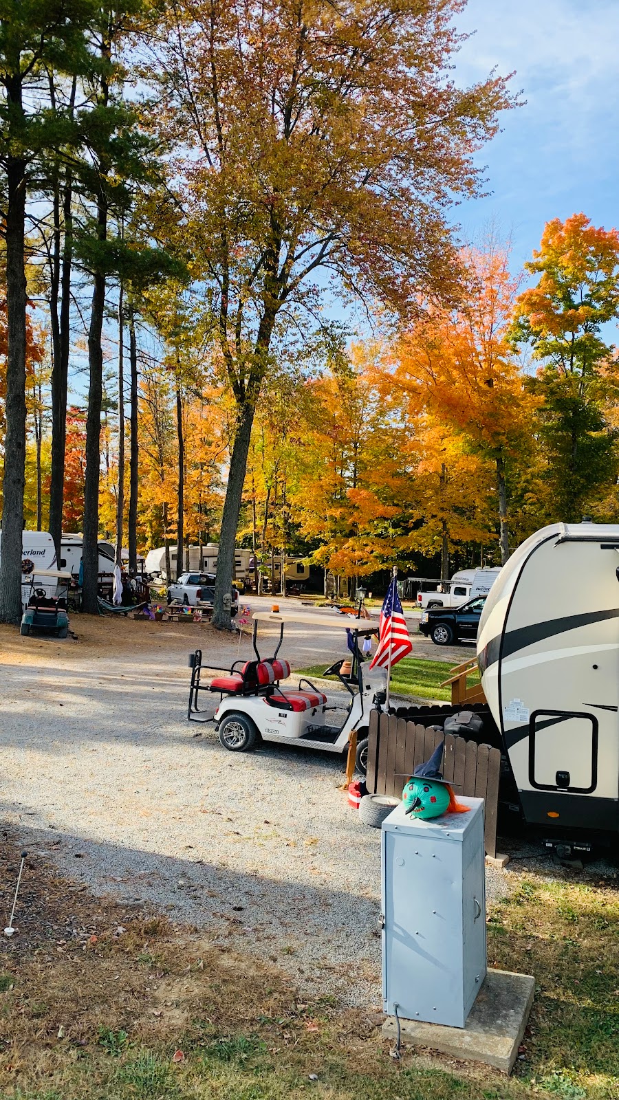 Pine Cove Campground | 764 Osborn Rd, Wilmington, OH 45177, USA | Phone: (937) 382-0806