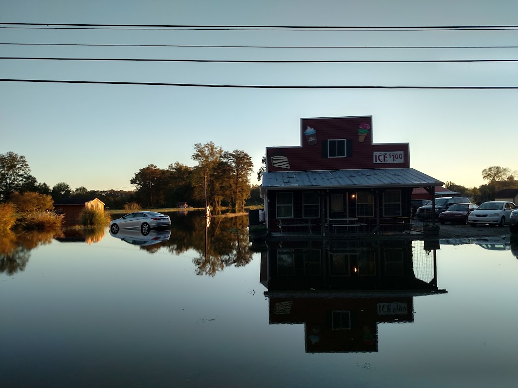 Williams Strawberry Farm | 1381 N Carolina Hwy 343 S, South Mills, NC 27976, USA | Phone: (252) 771-2647