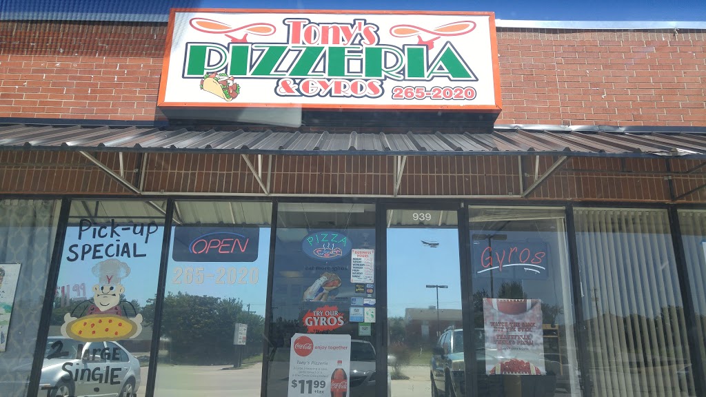 Tonys Pizzeria and Gyros | 939 Cornwell Dr, Yukon, OK 73099 | Phone: (405) 265-2020
