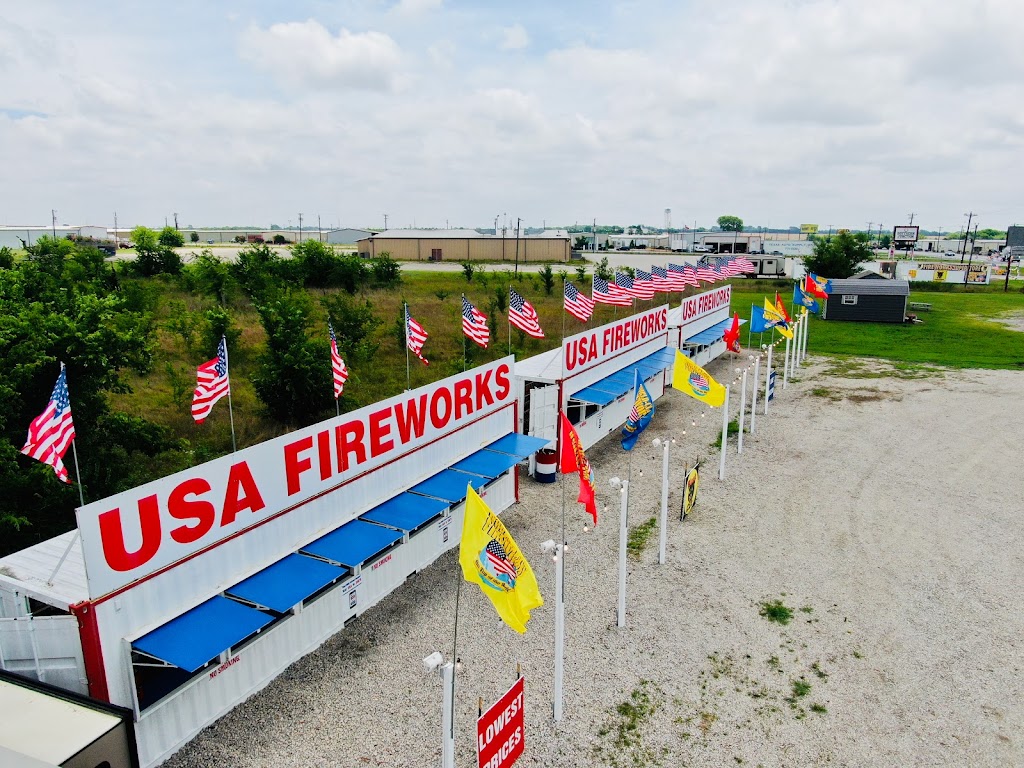 USA FIREWORKS | 5470 TX-276, Royse City, TX 75189, USA | Phone: (972) 979-7102