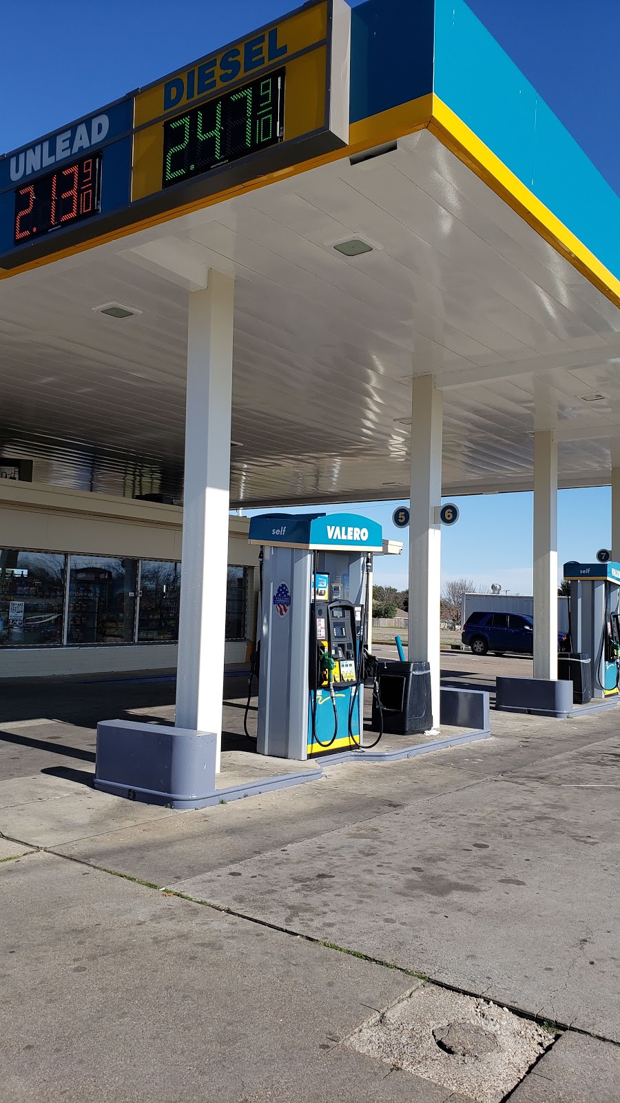 Valero | 1751 Sycamore School Rd, Fort Worth, TX 76134, USA | Phone: (682) 224-4514