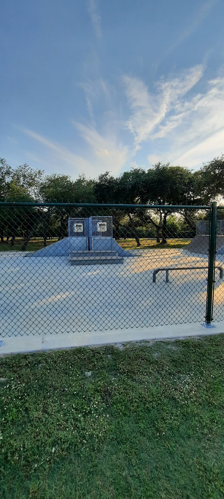 Memorial Park Hike & Bike Nature Trails | Enterprise Blvd, Rockport, TX 78382, USA | Phone: (361) 727-2158