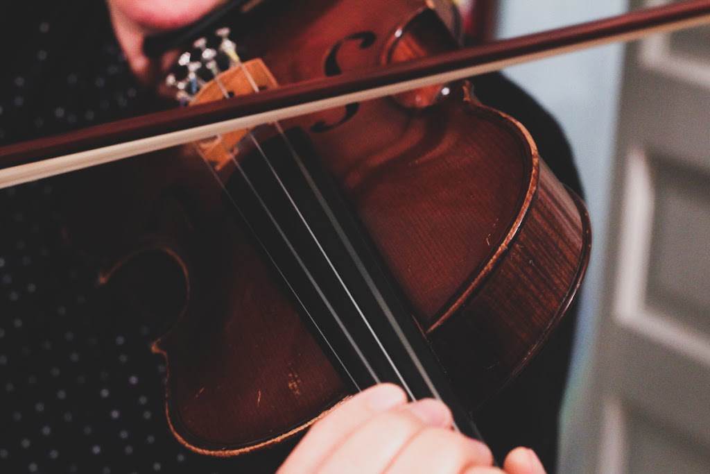 Marnie Thies Violin Lessons | 5050 Hodgson Rd Suite 108, St Paul, MN 55126, USA | Phone: (763) 413-4791