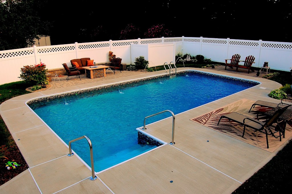 Del Gallo Country Pools Inc | 671 Mariaville Rd, Schenectady, NY 12306, USA | Phone: (518) 372-1306