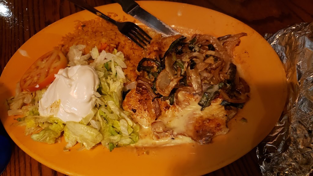 Agaves Mexican Grill Maysville | 10460 Maysville Rd, Fort Wayne, IN 46835, USA | Phone: (260) 748-0844