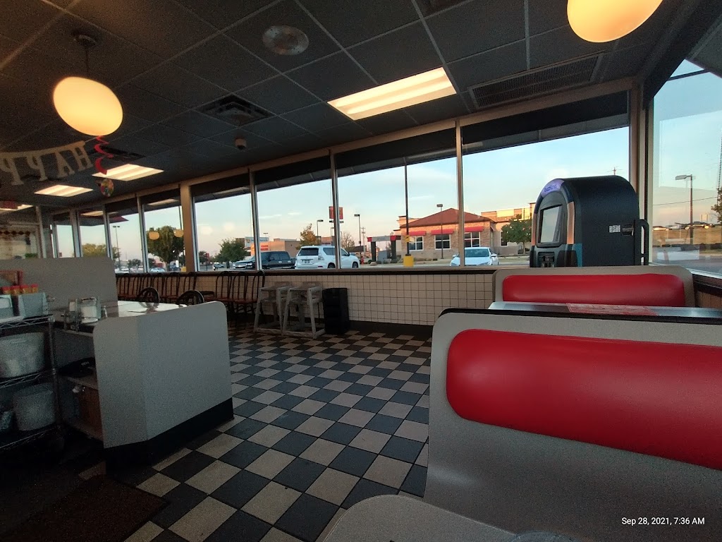 Waffle House | 316 SW 19th St, Moore, OK 73160, USA | Phone: (405) 793-7736