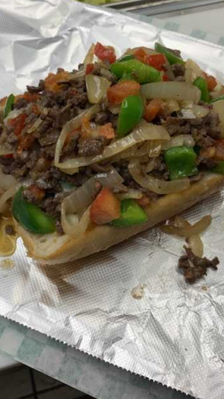 Tommys Philly Steak | 2574 Broadway, Gary, IN 46407 | Phone: (219) 951-0312