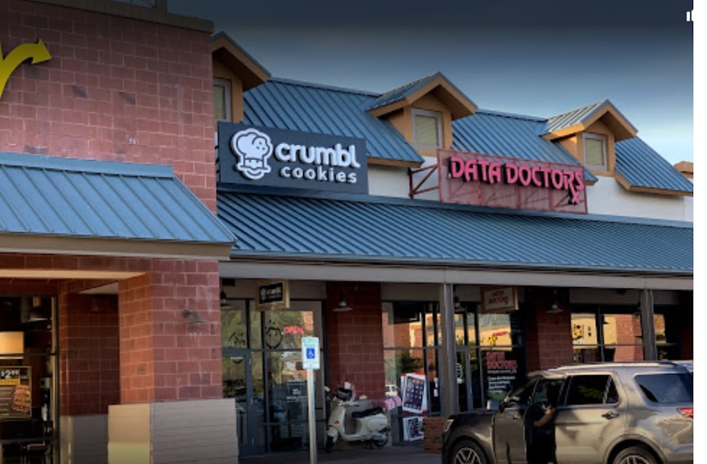 Crumbl Cookies - Queen Creek | 21172 S Ellsworth Lp Rd Ste 102, Queen Creek, AZ 85142, USA | Phone: (480) 565-7737