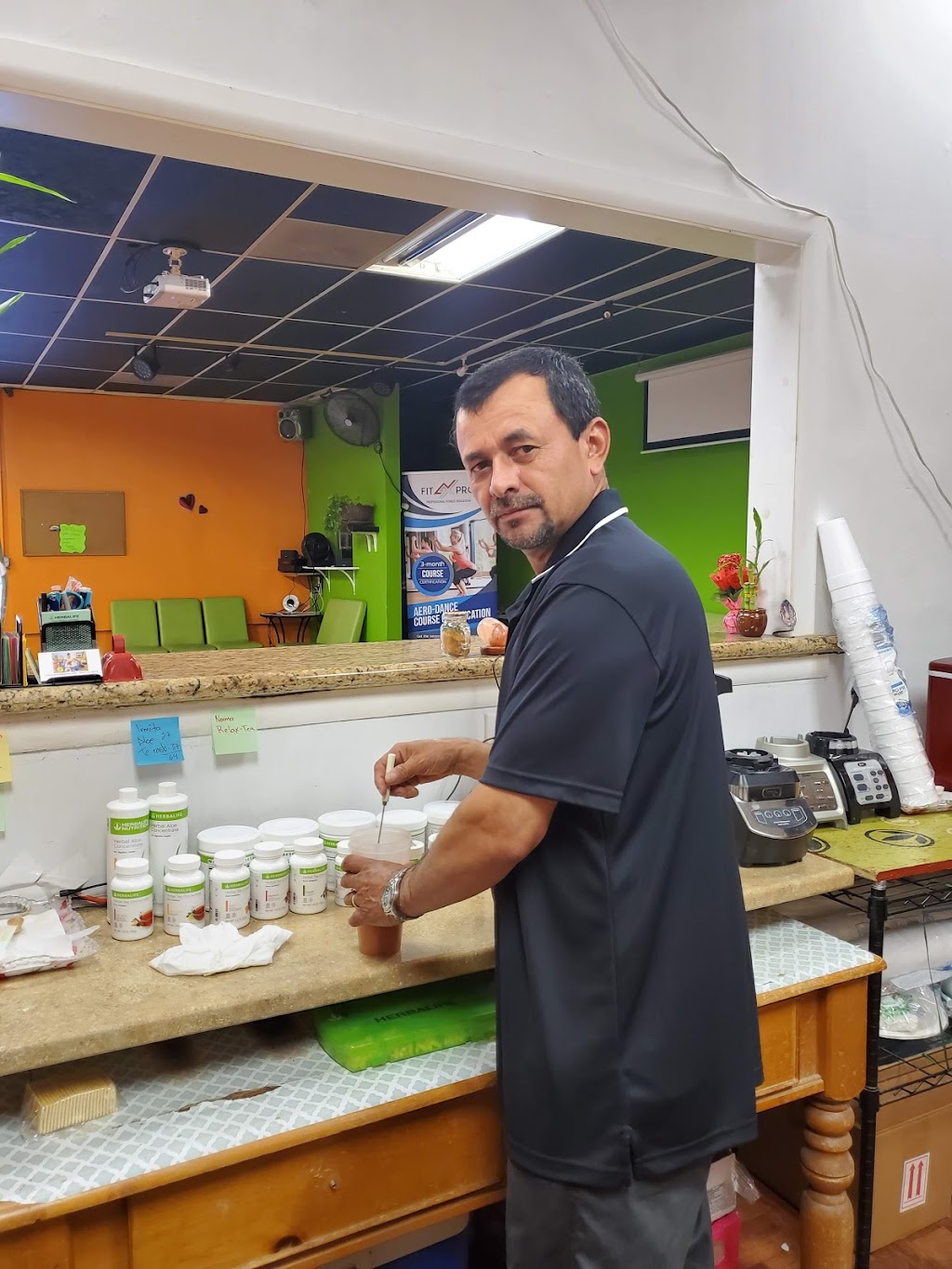 Power Fitness Studio 1 | 8664 Lindley Ave, Northridge, CA 91325, USA | Phone: (818) 792-9427