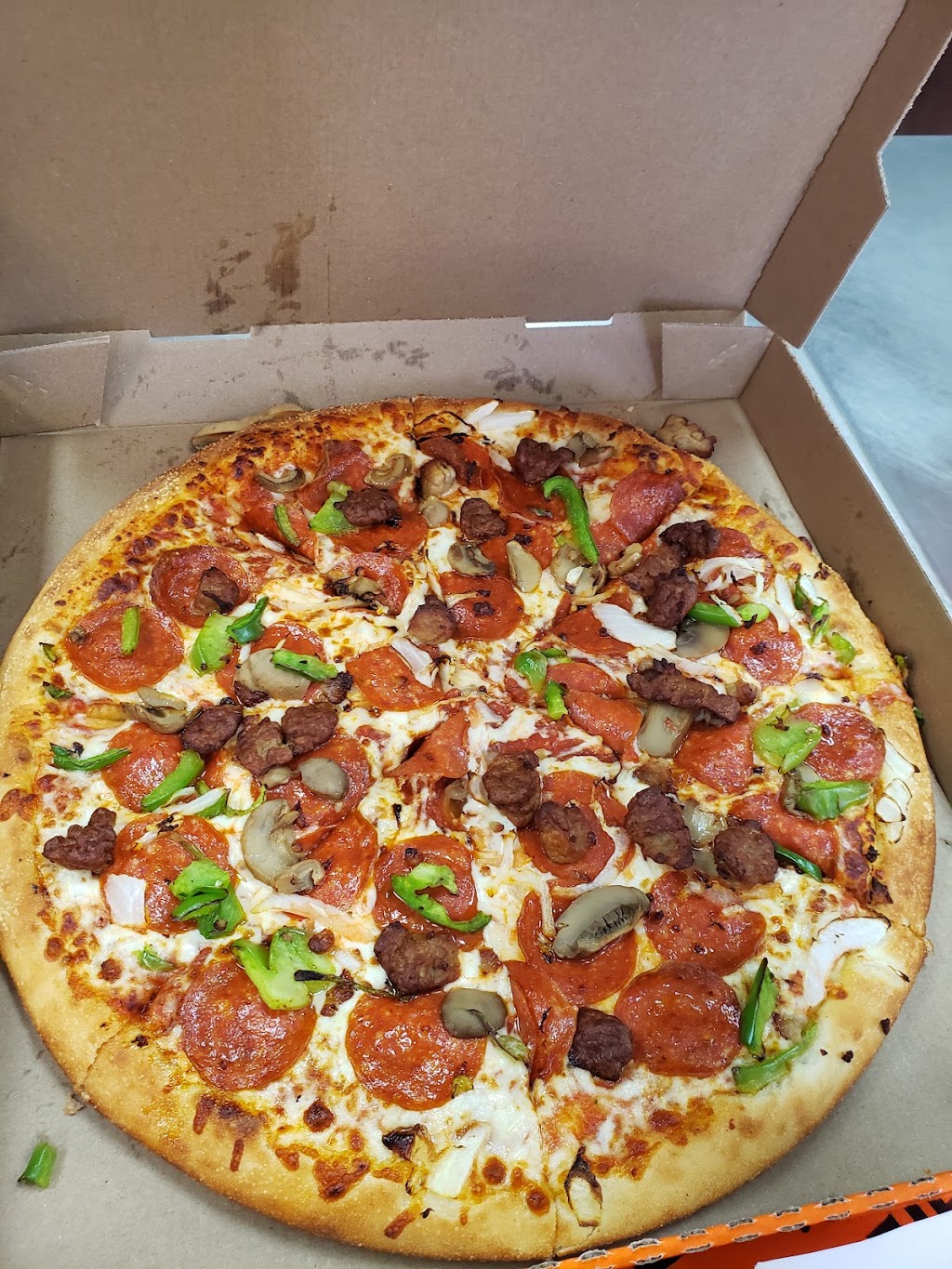 Little Caesars Pizza | 813 W White St Suite 300, Anna, TX 75409, USA | Phone: (214) 831-4100