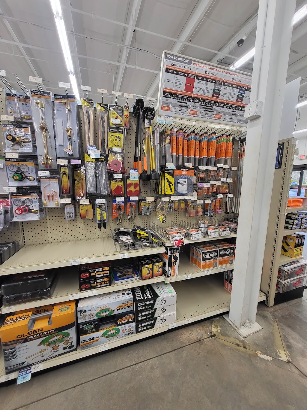 Harbor Freight Tools | 1485 GA-34 e building, Newnan, GA 30265, USA | Phone: (770) 252-1099