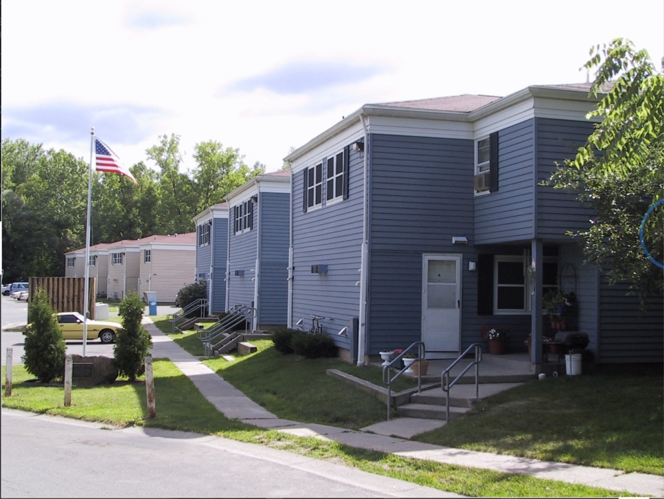 David Woody Townhouses | 268 Garden St apt f, Lockport, NY 14094 | Phone: (716) 434-0001