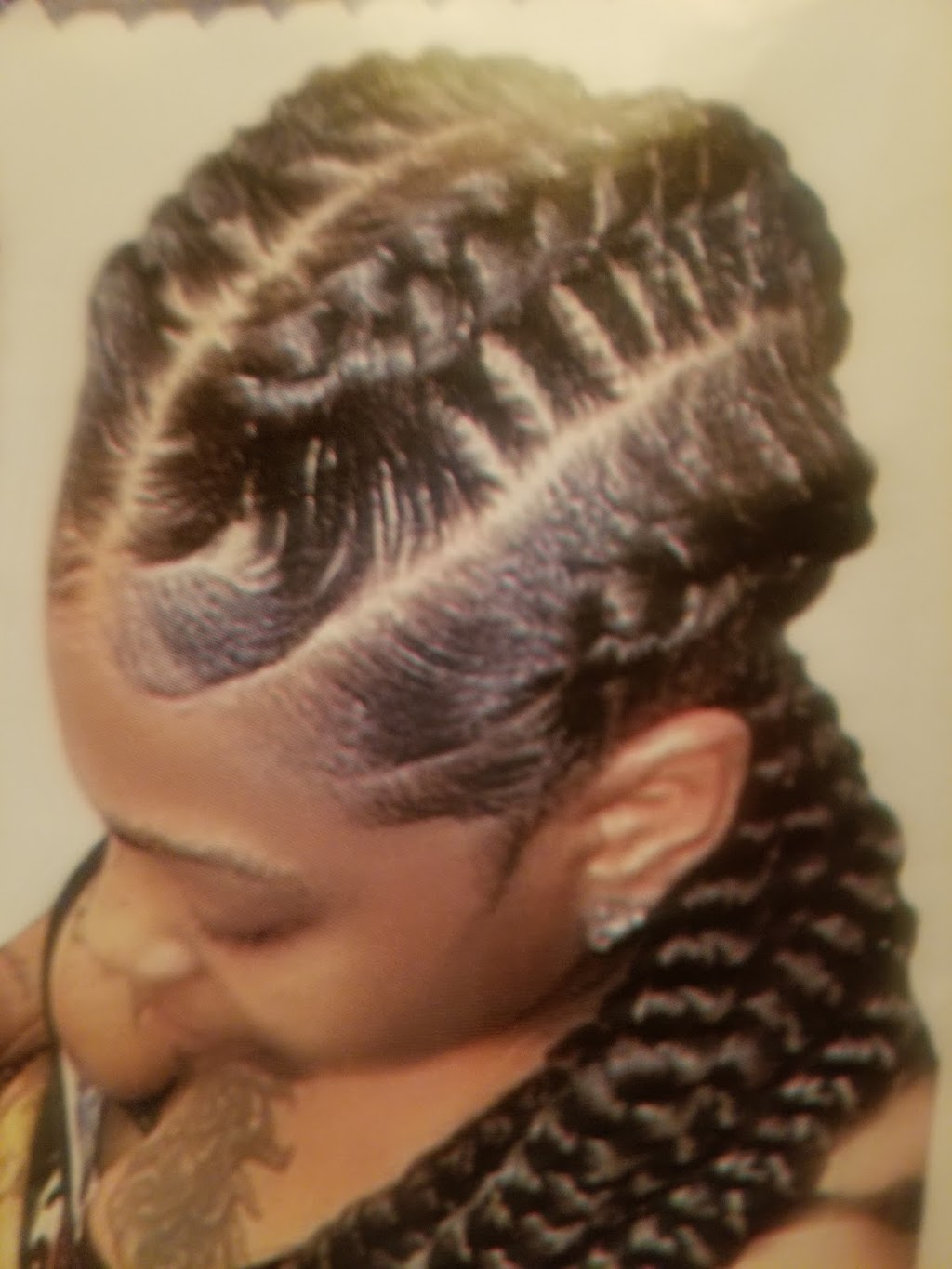 Yinbis hair braider | 7381 Birch Hollow Pl, Douglasville, GA 30134, USA | Phone: (404) 707-5162