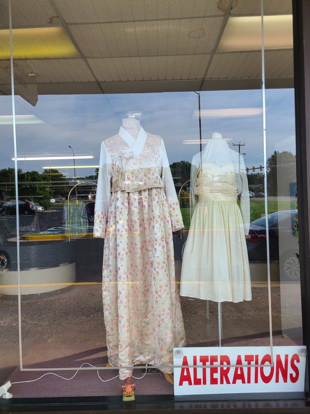 Kims Cleaners & Alterations | 4221 Beulah Rd, North Chesterfield, VA 23237, USA | Phone: (804) 271-2344