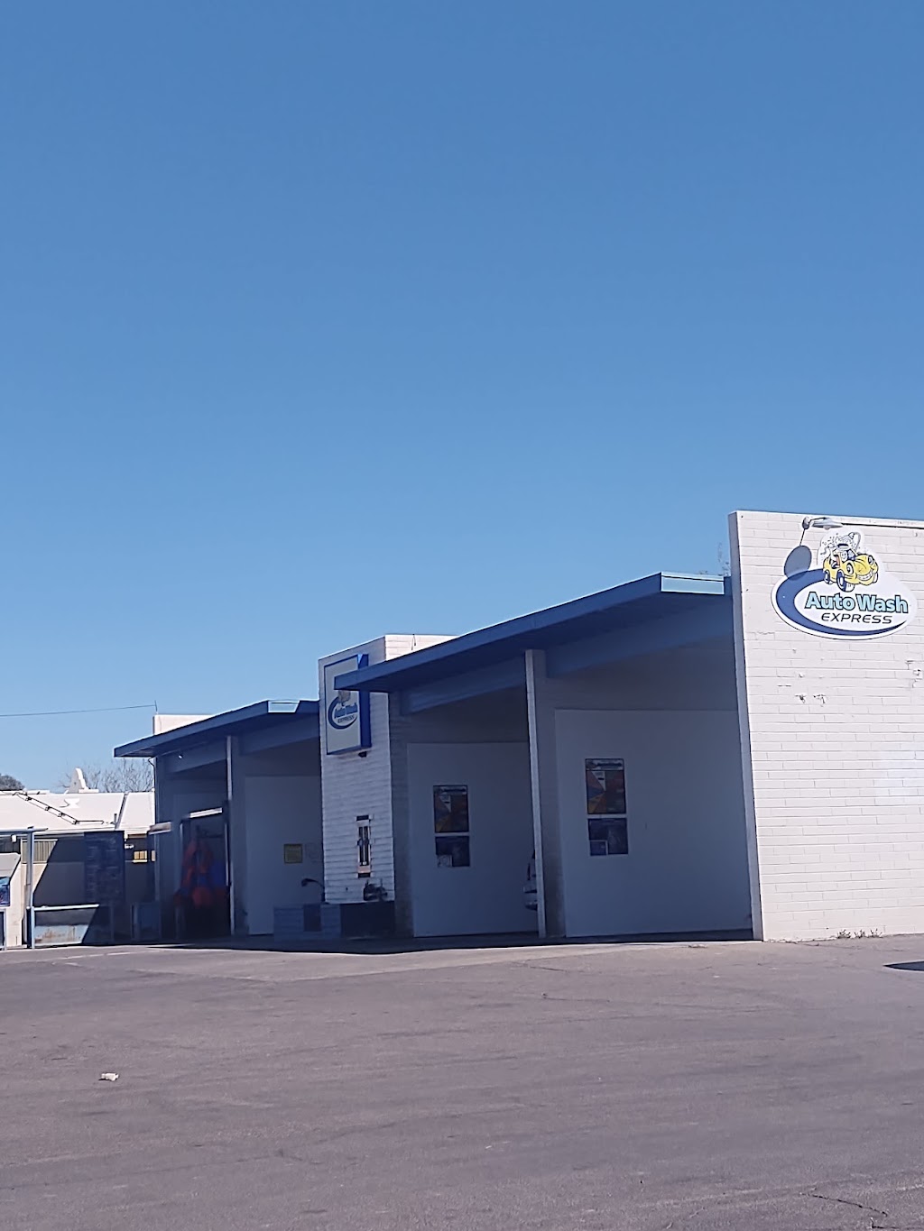 Auto Wash Express | 1435 W St Marys Rd, Tucson, AZ 85745, USA | Phone: (520) 261-5865