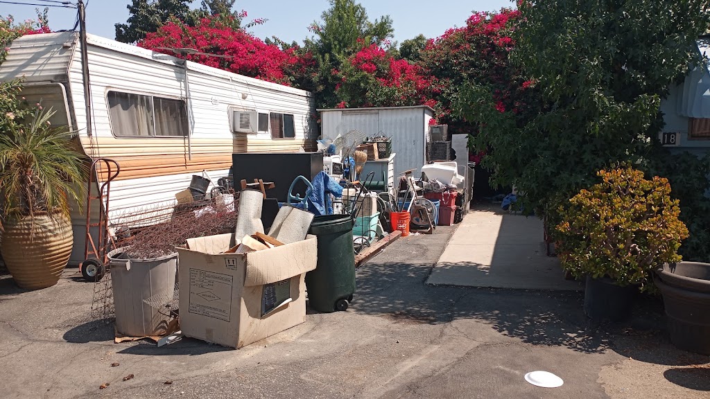 Village Mobile Home Park | 2638 Mountain View Rd, El Monte, CA 91732, USA | Phone: (626) 279-7936