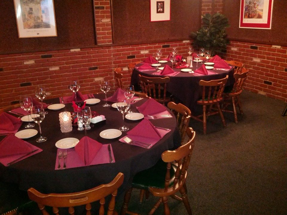 The Bear Club LLC Restaurant | 1695 Manning Ave, Reedley, CA 93654, USA | Phone: (559) 638-2396