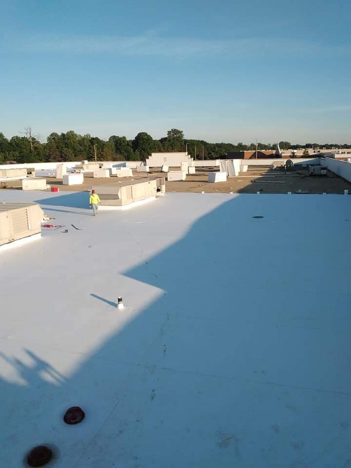 COMMERCIAL ROOFING ST.LOUIS | 1710 Scherer Pkwy, St Charles, MO 63303, USA | Phone: (314) 596-8289
