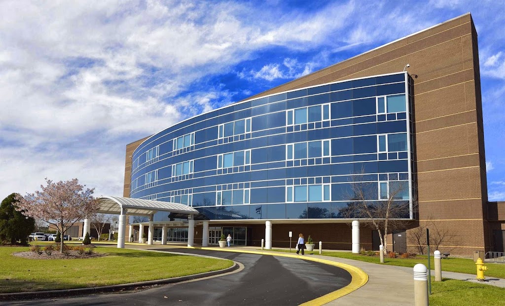 Betsy Johnson Hospital - 800 Tilghman Dr, Dunn, NC 28334