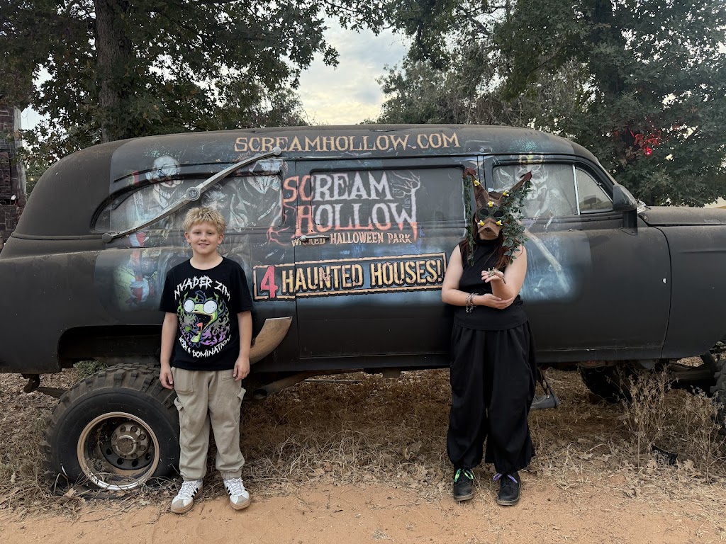 Scream Hollow | 149 Split Rail Ln, Smithville, TX 78957, USA | Phone: (512) 710-8267