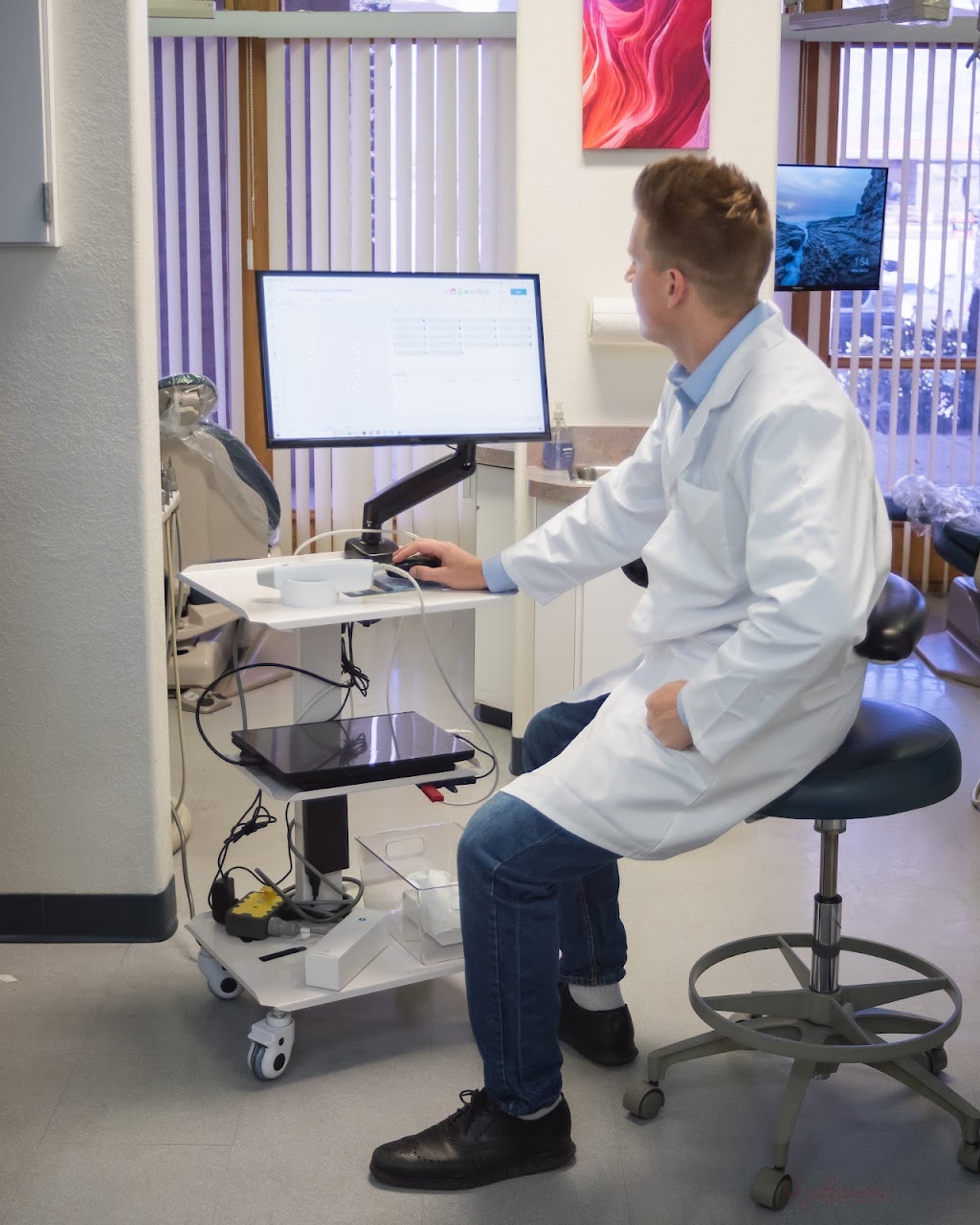 Smiles Only Sedation Dental & Implant Center | 8878 E Tanque Verde Rd, Tucson, AZ 85749, USA | Phone: (520) 749-1230