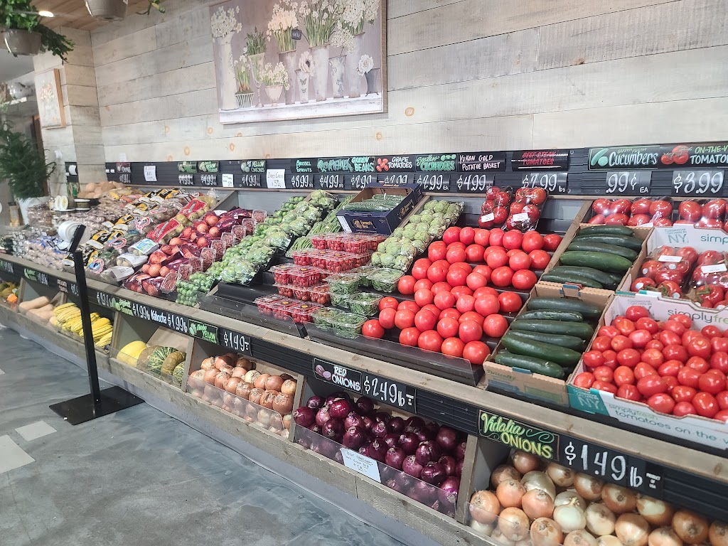 Cortlandt Farm in 2267 Crompond Rd, Cortlandt, NY 10567, USA