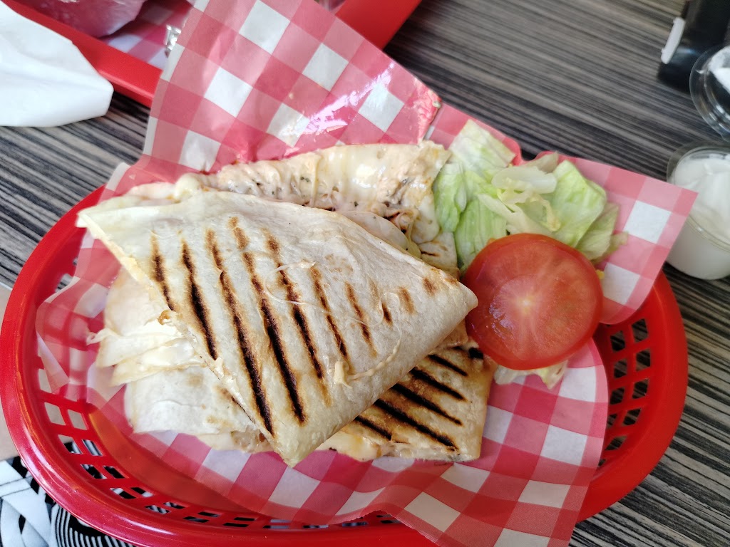 New York BURGER & CHICKEN | Zeyerova 953/4, 360 01 Karlovy Vary-Karlovy Vary 1, Czechia | Phone: 721 735 362