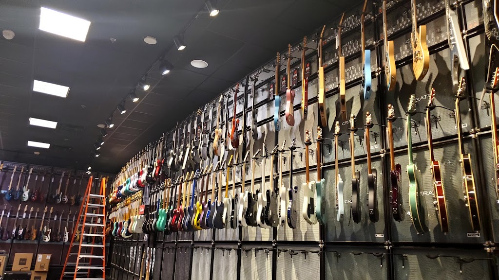 Guitar Center | 2750 W Peoria Ave, Phoenix, AZ 85029, USA | Phone: (602) 375-3800