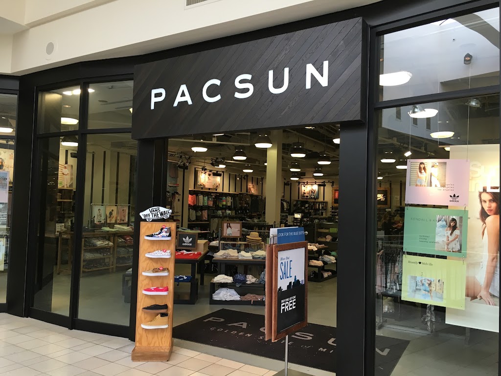 PacSun | 460 31st Ave, San Mateo, CA 94403, USA | Phone: (650) 573-1614