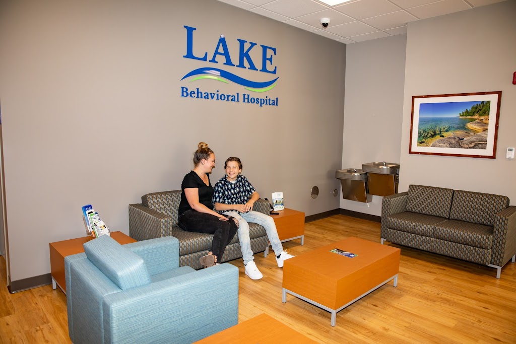Lake Behavioral Hospital | 2615 Washington St, Waukegan, IL 60085, USA | Phone: (855) 990-1900