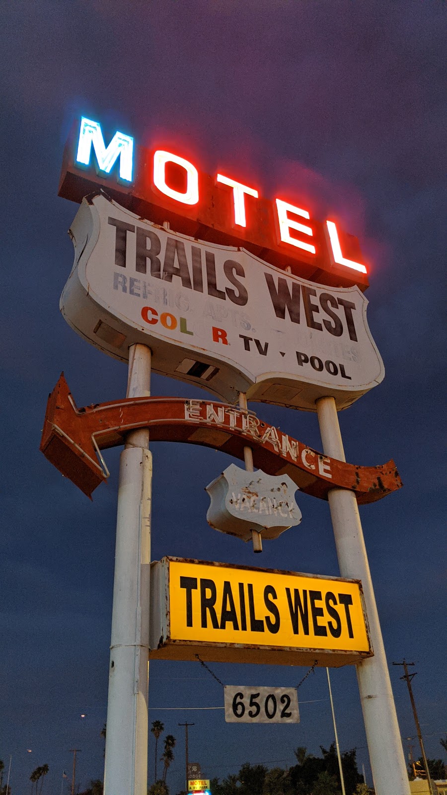 Trails West Motel | 6502 E Main St, Mesa, AZ 85205, USA | Phone: (480) 985-9988