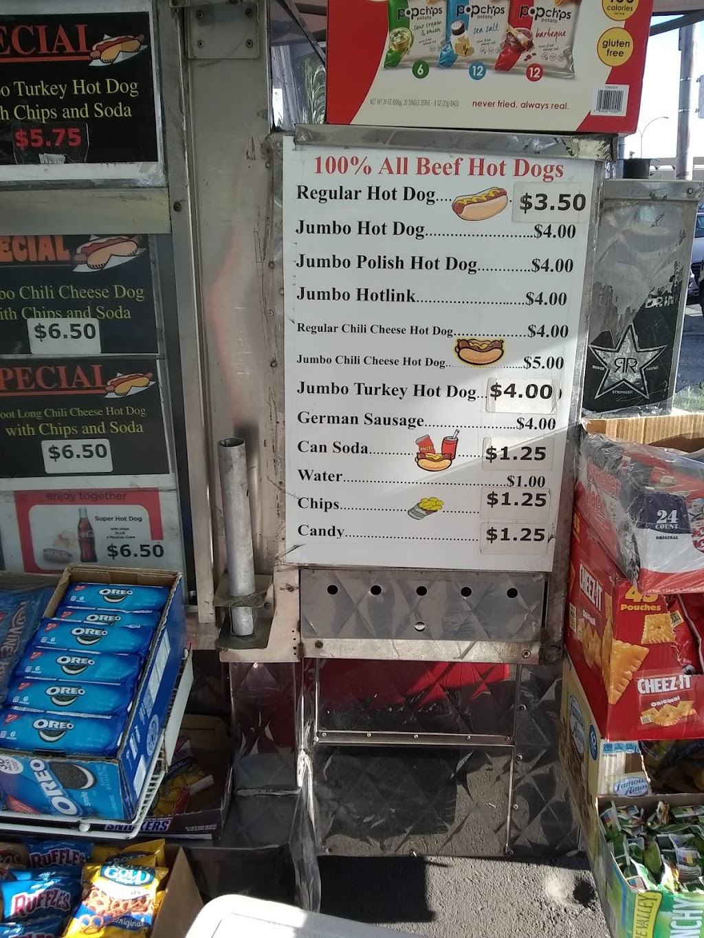 Bismillah Hot Dogs | 1998-1900 Livingston St, Oakland, CA 94606, USA | Phone: (510) 372-5768