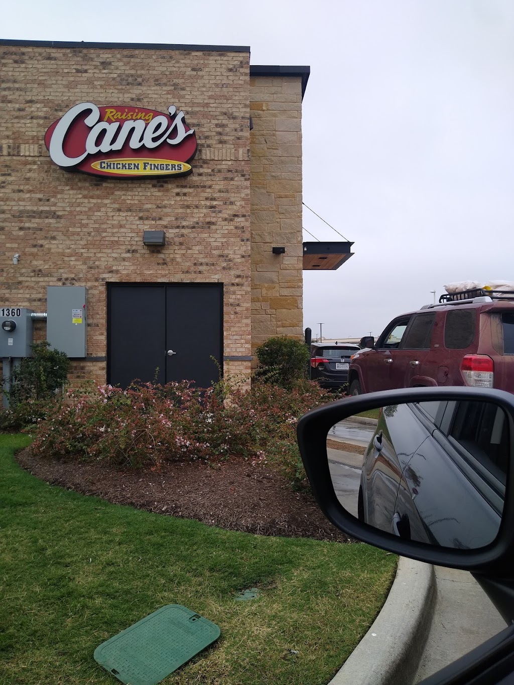 Raising Canes Chicken Fingers | 1360 FM148, Terrell, TX 75160, USA | Phone: (972) 551-0307