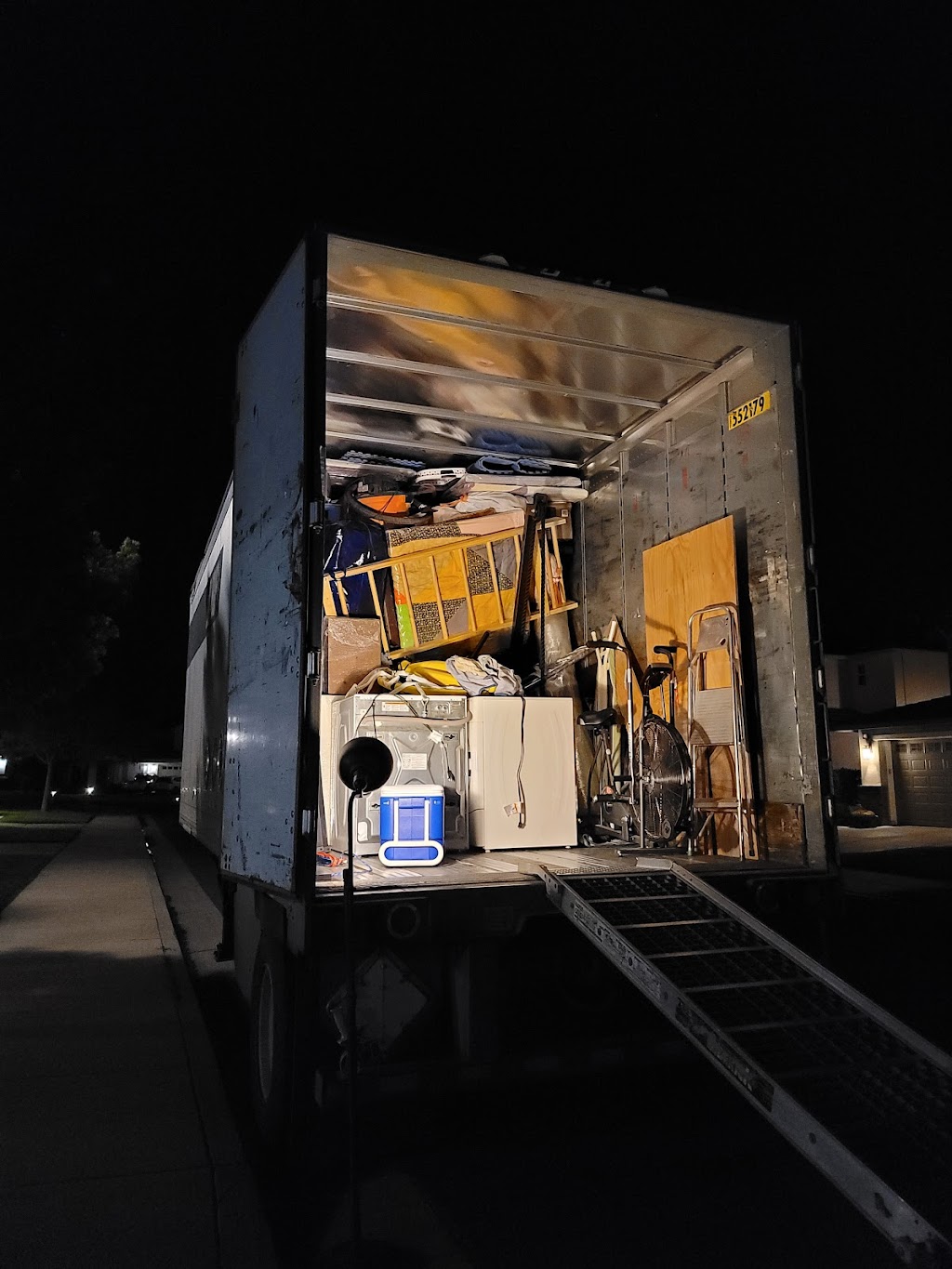 U-Pack | 10744 Almond Ave, Fontana, CA 92337, USA | Phone: (844) 611-4582