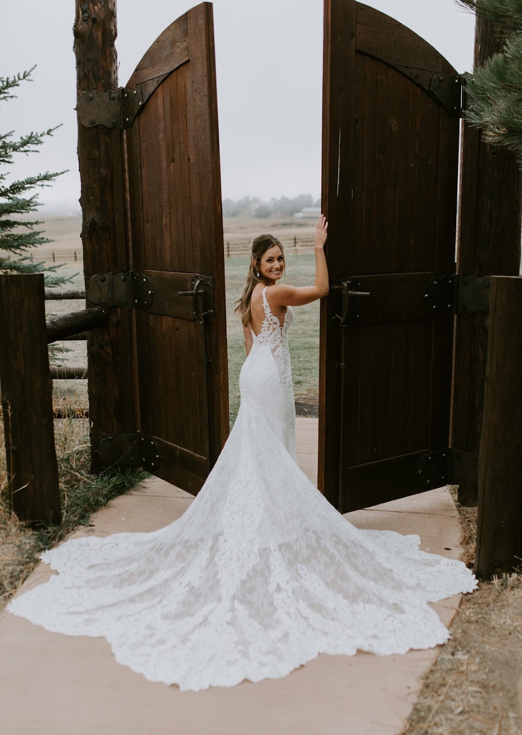 The Bridal Collection | 4151 E County Line Rd Suite A, Centennial, CO 80122, USA | Phone: (720) 493-9454