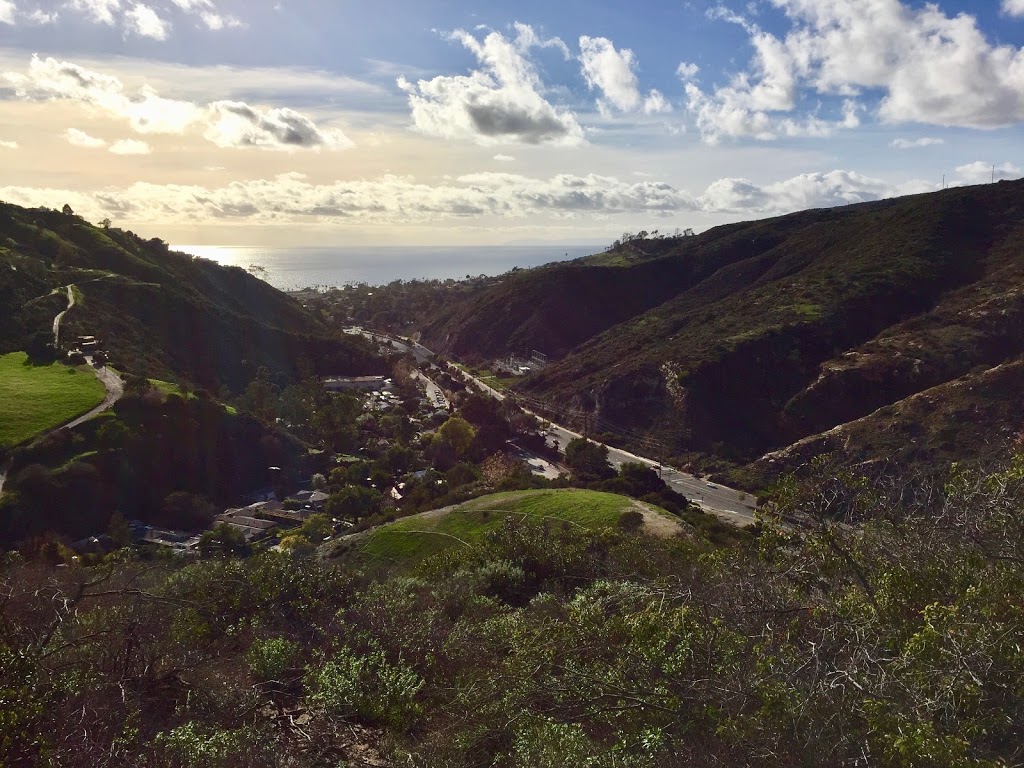 Aliso And Wood Canyons Wilderness Park Visitor Center | 28373 Alicia Pkwy, Laguna Niguel, CA 92677, USA | Phone: (949) 923-2200