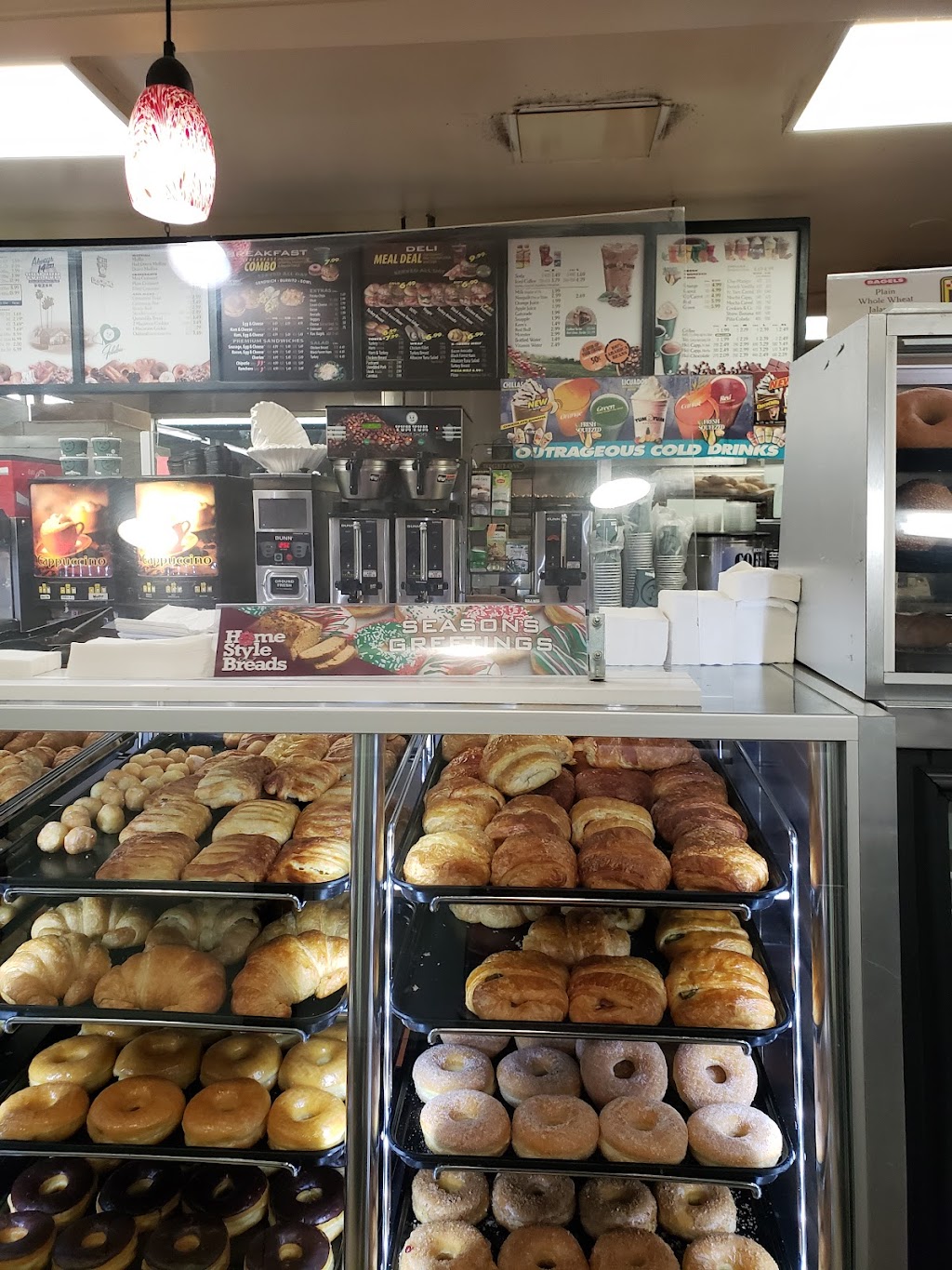 Yum Yum Donuts | 320 17th St, Santa Ana, CA 92706, USA | Phone: (714) 560-0247