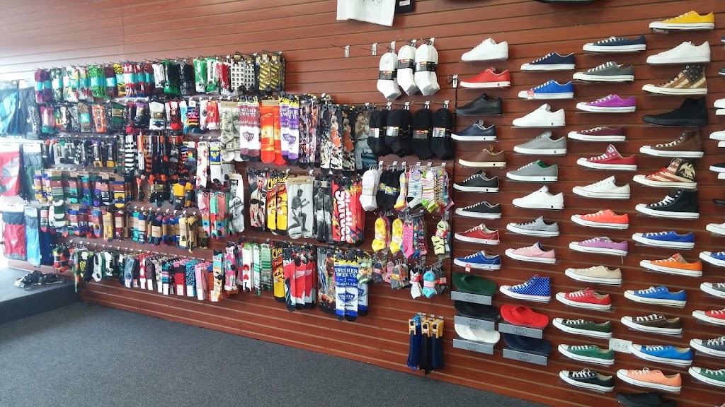 The Spot for Fits and Kicks | 4220 Lincoln Hwy, Matteson, IL 60443, USA | Phone: (708) 679-3955