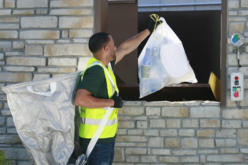 Prestige Valet Trash Services | 12006 Old Baltimore Pike, Beltsville, MD 20705, USA | Phone: (301) 458-0075