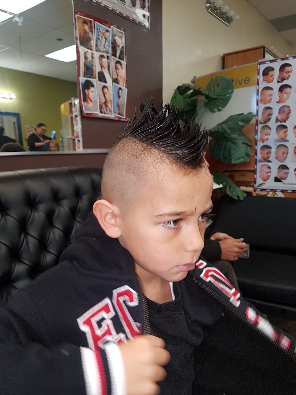 Grand slam barbers | 15923 Bear Valley Rd, Hesperia, CA 92345, USA | Phone: (760) 998-2228