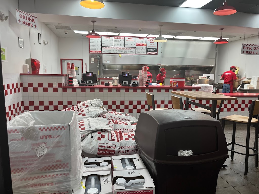 Five Guys | 6365 N Andrews Ave, Fort Lauderdale, FL 33309, USA | Phone: (954) 449-6285