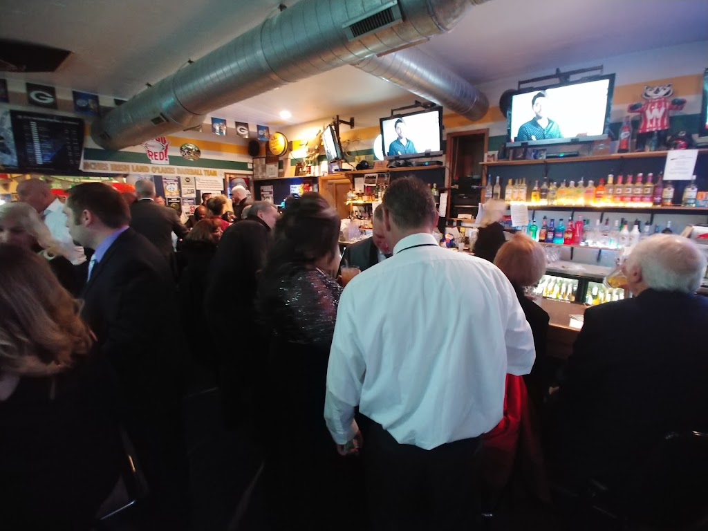 Ox & Cats Sports Bar & Grill LLC | W302 N9510 County Hwy E, Hartland, WI 53029, USA | Phone: (262) 966-9640