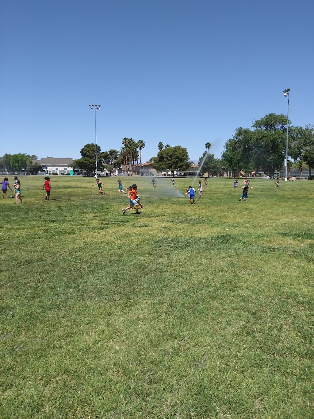 Paradise Recreational Center | 4775 S. McLeod, Las Vegas, NV 89121, USA | Phone: (702) 455-7513