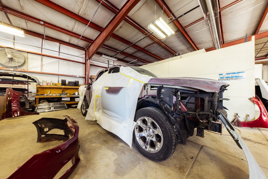 Harrison Collision Center | 820 N Main St, Wellington, OH 44090, USA | Phone: (440) 647-3261