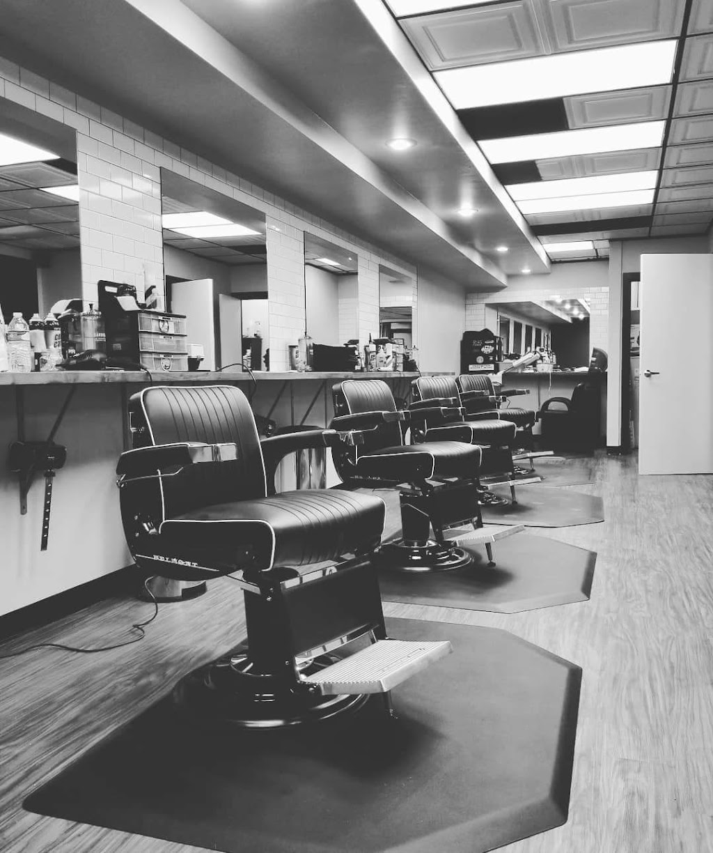 Brixton Barbers | 5730 E Otero Ave Ste 500, Centennial, CO 80112, USA | Phone: (303) 770-5533