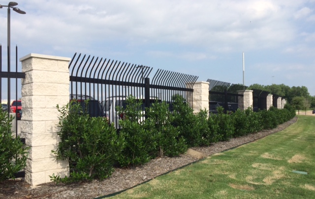 Alpha Fence Company | 5904 Edgewood Pl, Little Elm, TX 75068, USA | Phone: (972) 625-9874