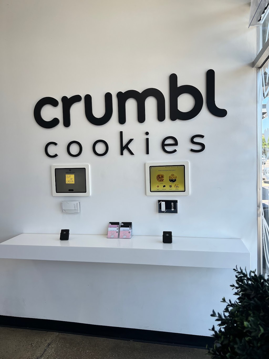 Crumbl Cookies - Lake Highlands | 6186 Retail Rd Ste 110, Dallas, TX 75231, USA | Phone: (469) 342-1499