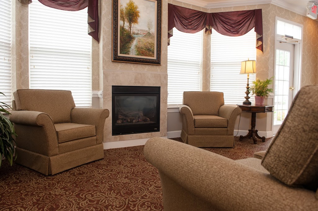 Commonwealth Senior Living at Hampton | 1030 Topping Ln, Hampton, VA 23666 | Phone: (757) 826-3728