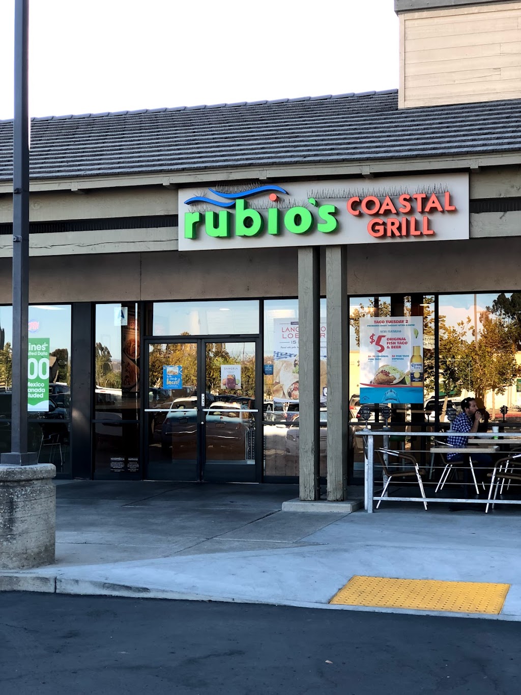 Rubios Coastal Grill | 1664 Main St Suite A, Ramona, CA 92065, USA | Phone: (760) 788-9004